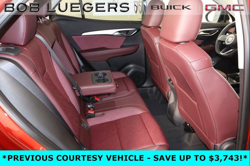 new 2025 Buick Envision car, priced at $39,992