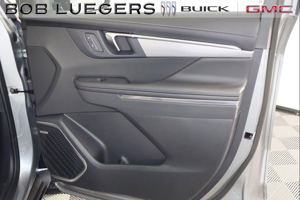 new 2026 Buick Enclave car, priced at $53,093