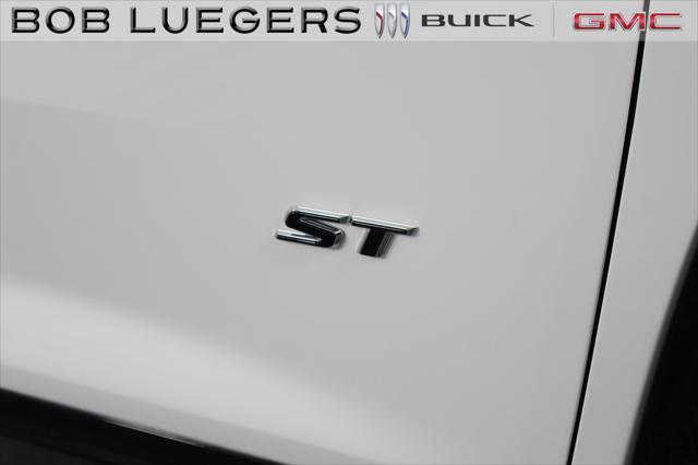 new 2025 Buick Enclave car, priced at $51,342