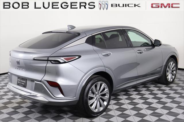 new 2025 Buick Envista car, priced at $30,222