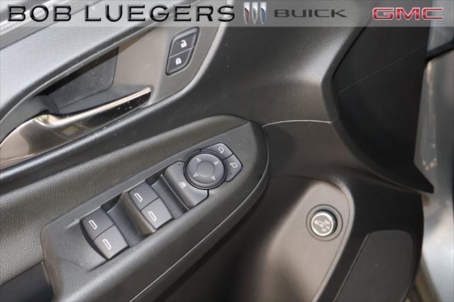 new 2025 Buick Envista car, priced at $30,222
