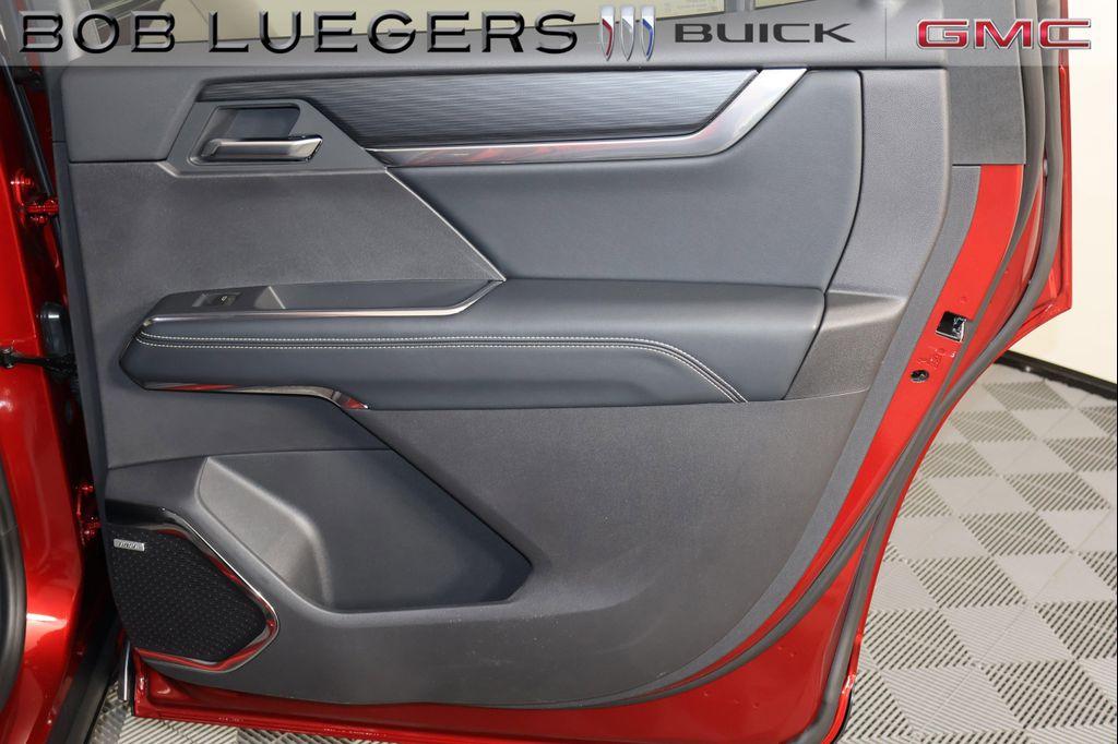 new 2026 GMC Acadia car, priced at $50,993