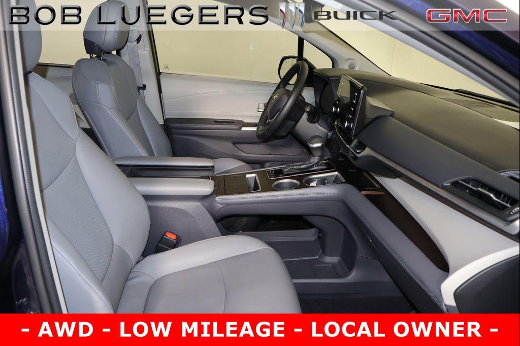 used 2022 Toyota Sienna car, priced at $41,989