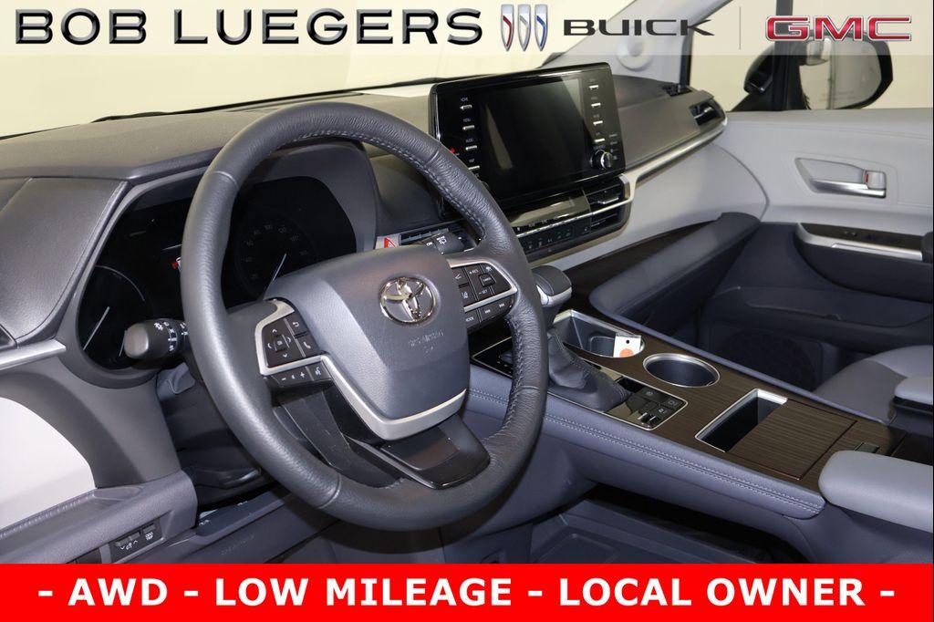 used 2022 Toyota Sienna car, priced at $41,989