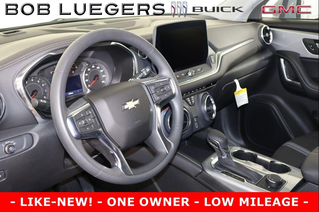 used 2025 Chevrolet Blazer car, priced at $32,986