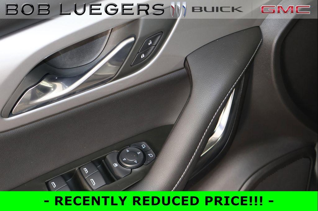 used 2025 Chevrolet Blazer car, priced at $31,465