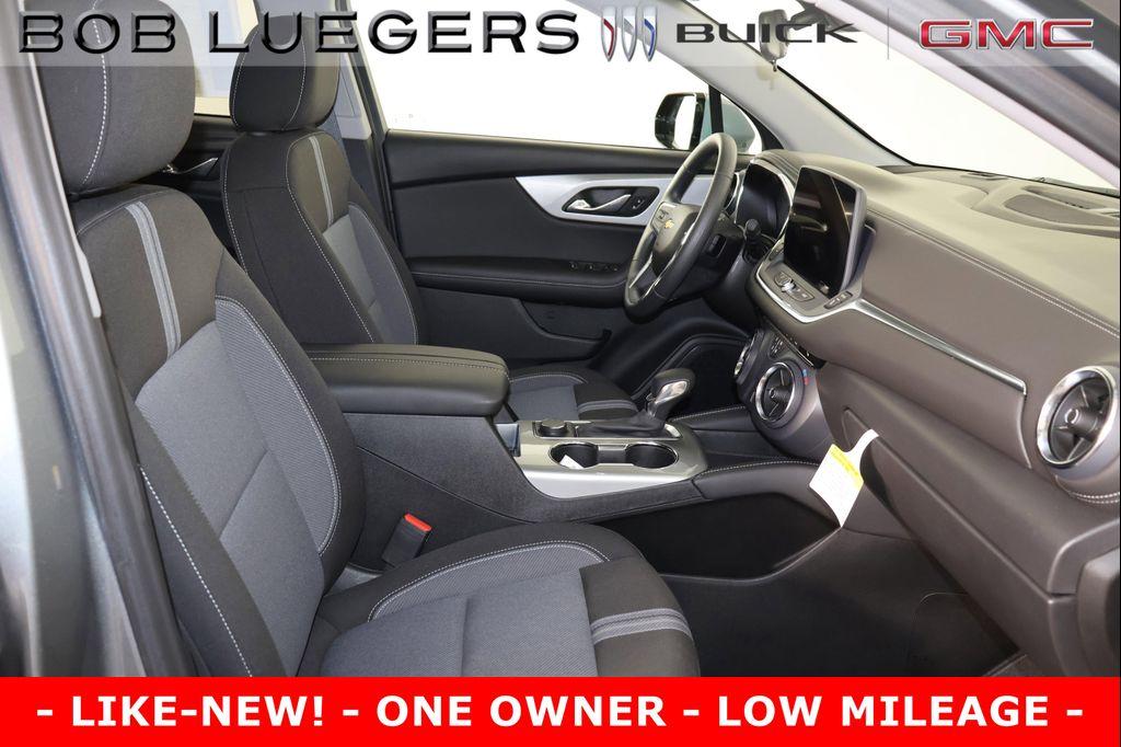 used 2025 Chevrolet Blazer car, priced at $32,986