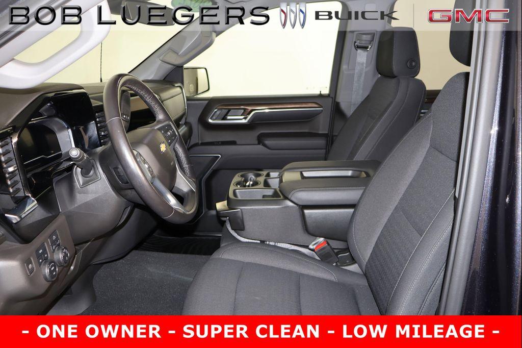 used 2022 Chevrolet Silverado 1500 car, priced at $39,986