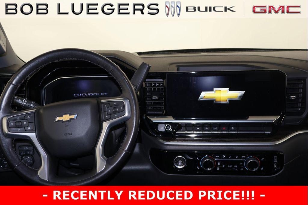 used 2022 Chevrolet Silverado 1500 car, priced at $38,965