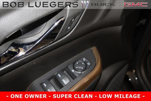 used 2023 GMC Acadia car, priced at $31,989