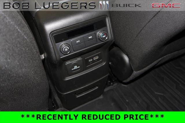 used 2023 GMC Acadia car, priced at $30,986