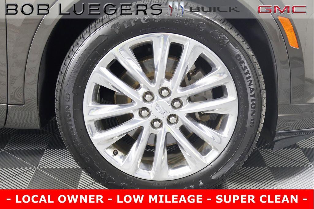 used 2020 Cadillac XT6 car, priced at $33,598