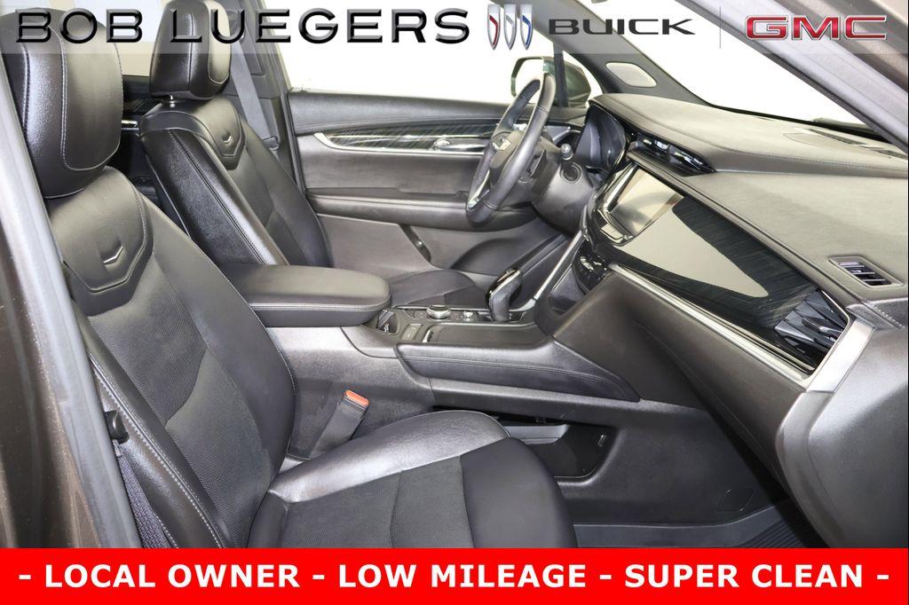 used 2020 Cadillac XT6 car, priced at $33,598