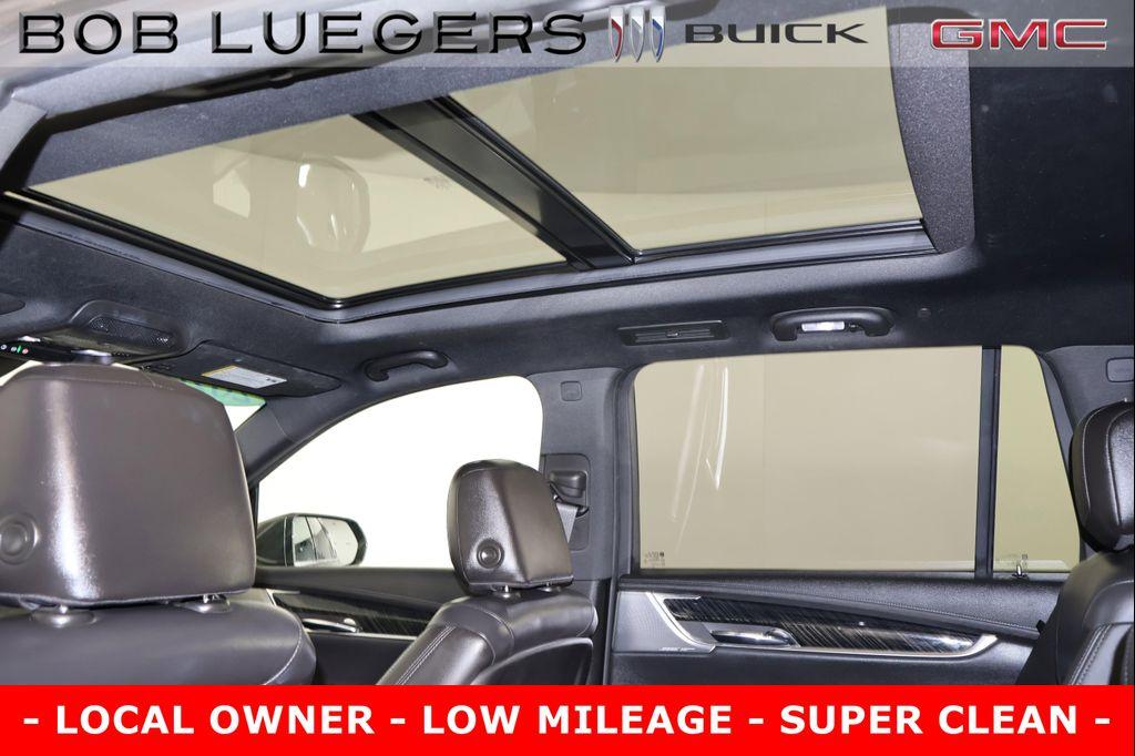 used 2020 Cadillac XT6 car, priced at $33,598