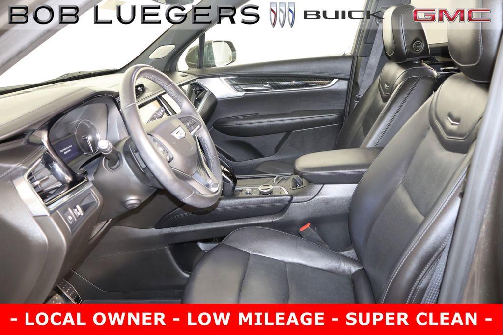 used 2020 Cadillac XT6 car, priced at $33,598