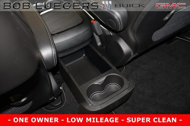 used 2025 Chrysler Pacifica car, priced at $44,989