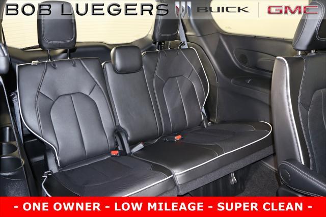 used 2025 Chrysler Pacifica car, priced at $44,989