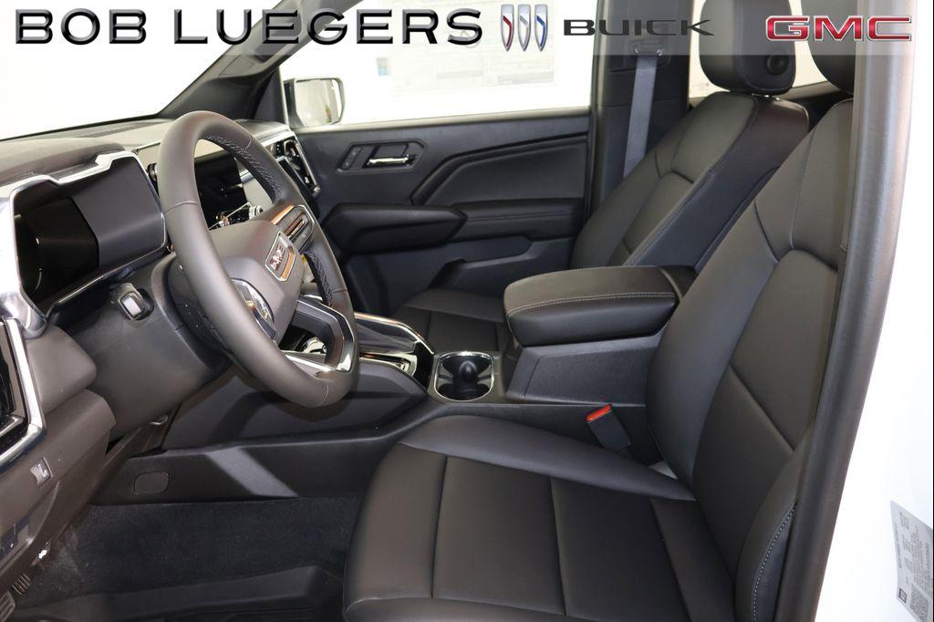 new 2025 GMC Canyon car, priced at $47,970