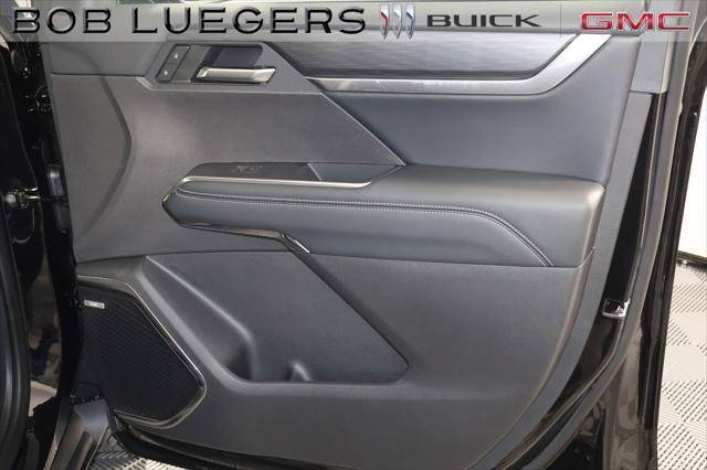 new 2025 GMC Acadia car, priced at $50,884