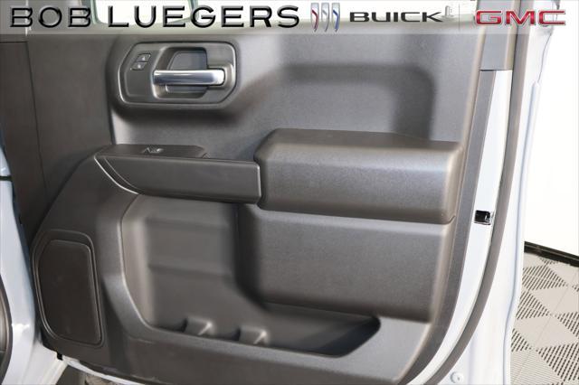 new 2025 GMC Sierra 1500 car, priced at $55,669