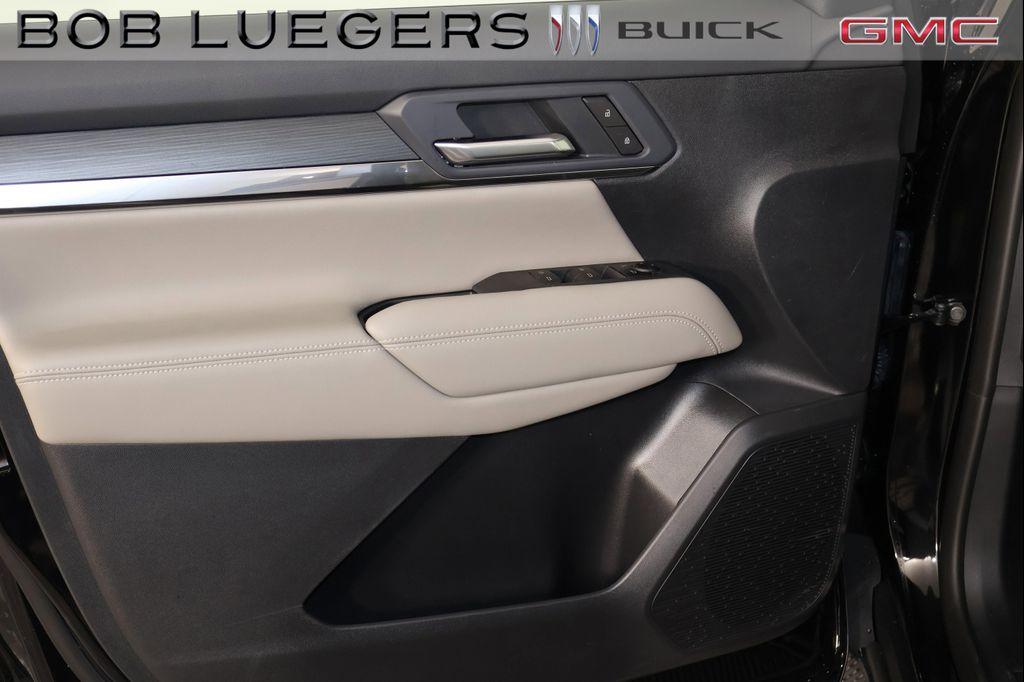 new 2026 GMC Terrain car, priced at $34,135