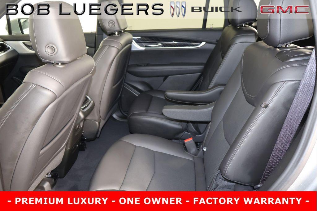 used 2025 Cadillac XT6 car, priced at $47,486