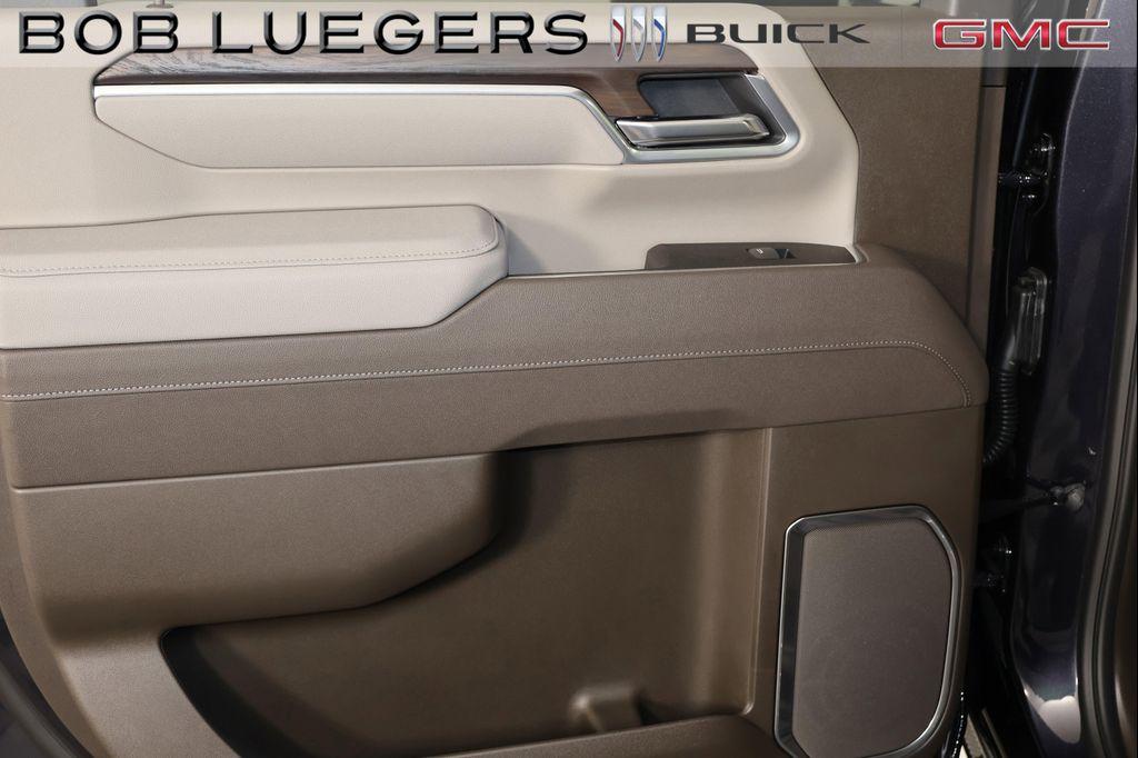 new 2026 GMC Sierra 2500 car, priced at $73,464