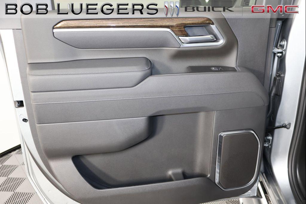 new 2026 GMC Sierra 2500 car, priced at $66,008