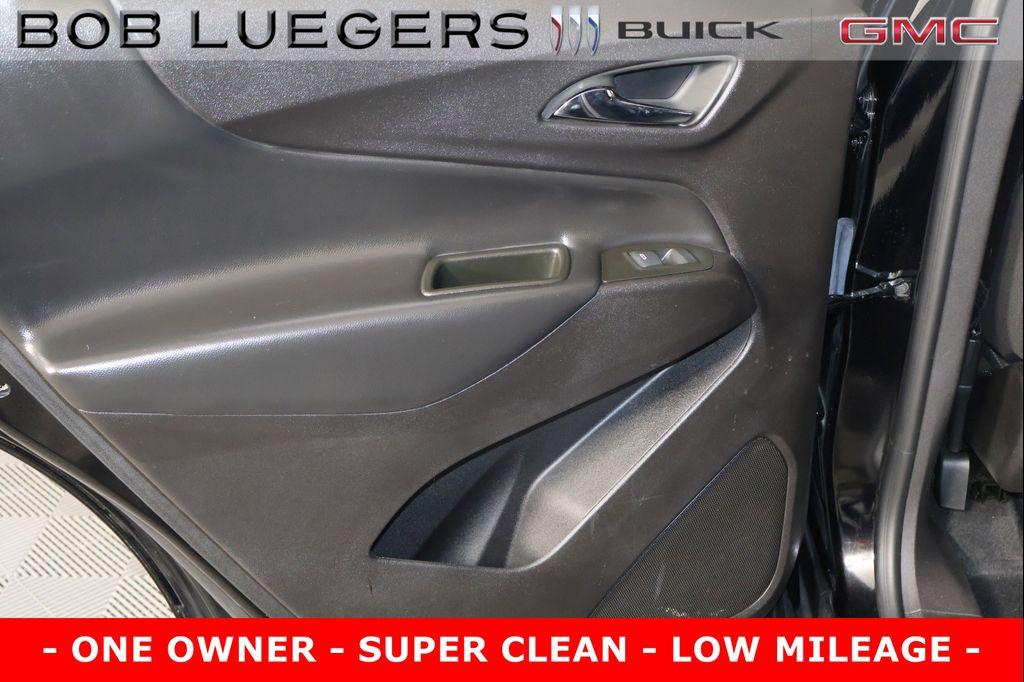 used 2024 Chevrolet Equinox car, priced at $25,959