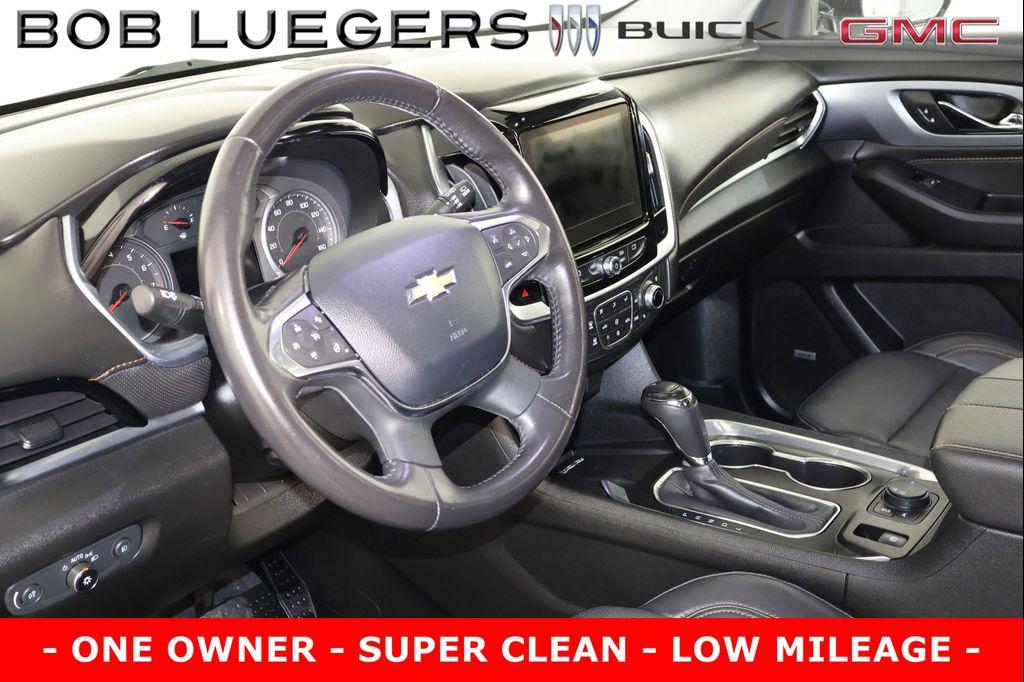 used 2020 Chevrolet Traverse car, priced at $34,988