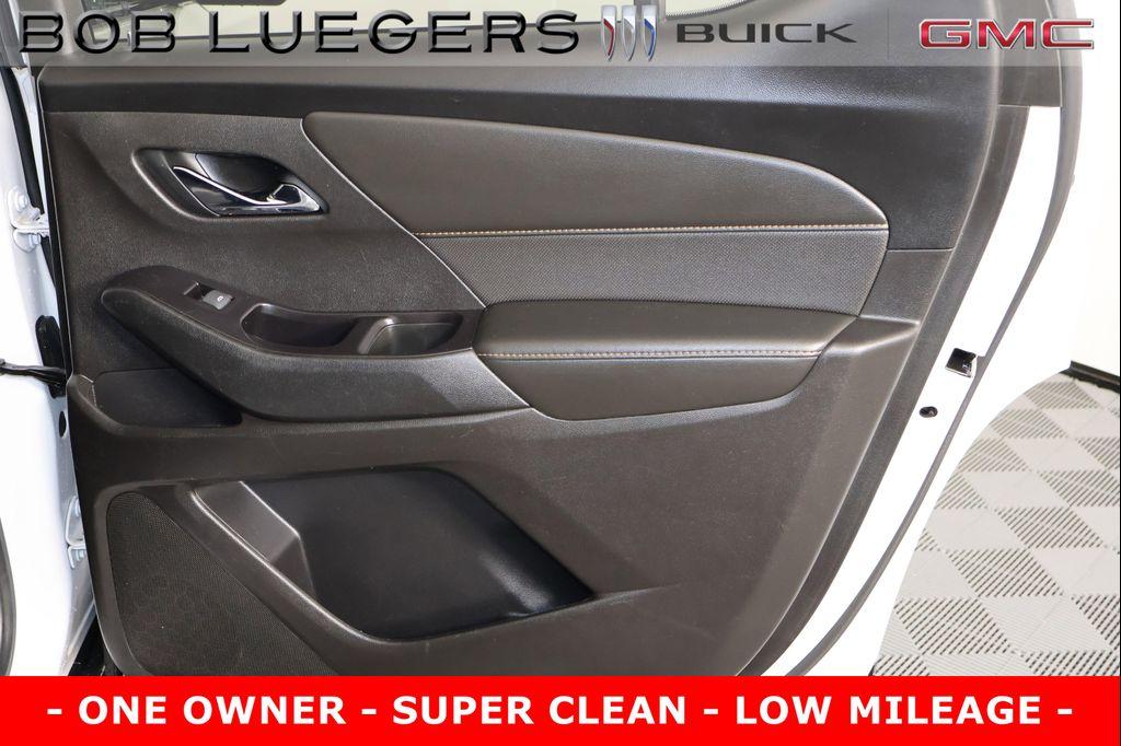 used 2020 Chevrolet Traverse car, priced at $34,988