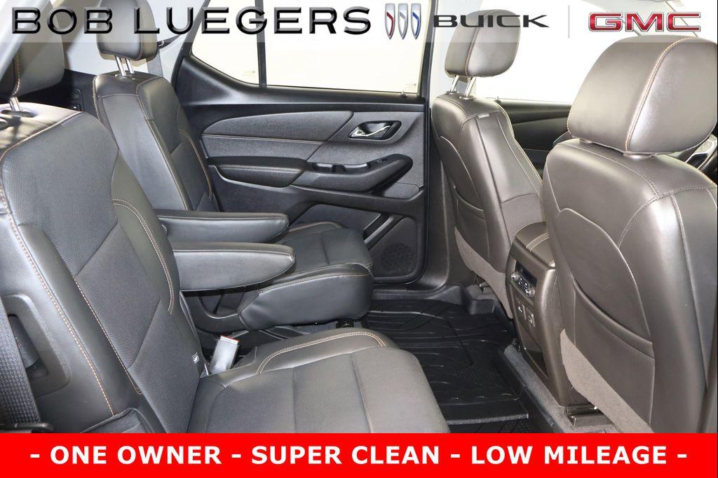 used 2020 Chevrolet Traverse car, priced at $34,988