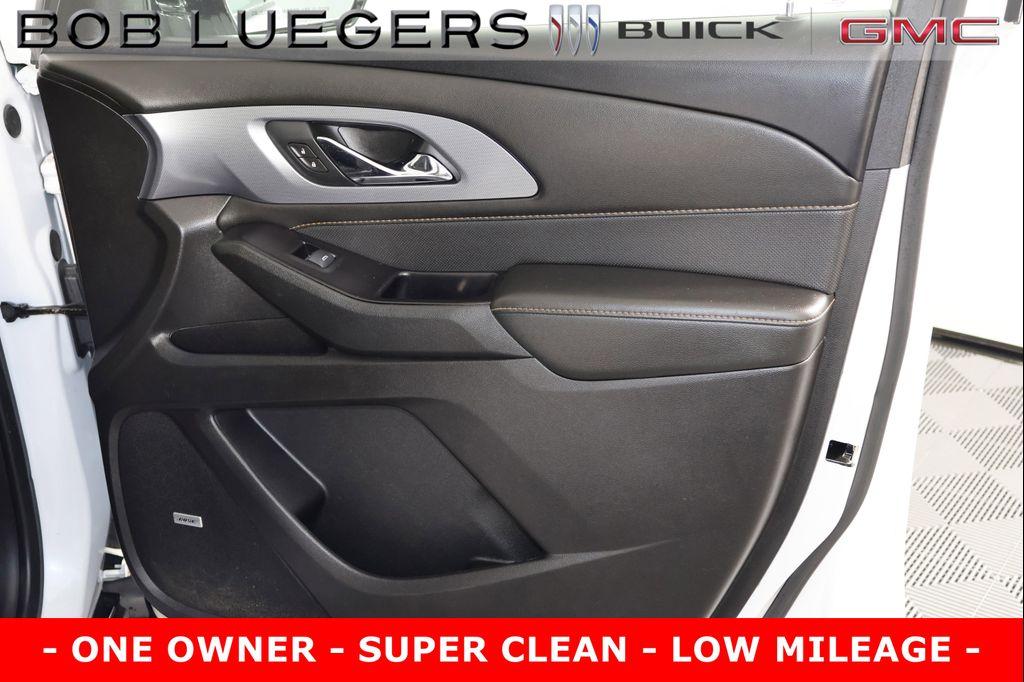 used 2020 Chevrolet Traverse car, priced at $34,988