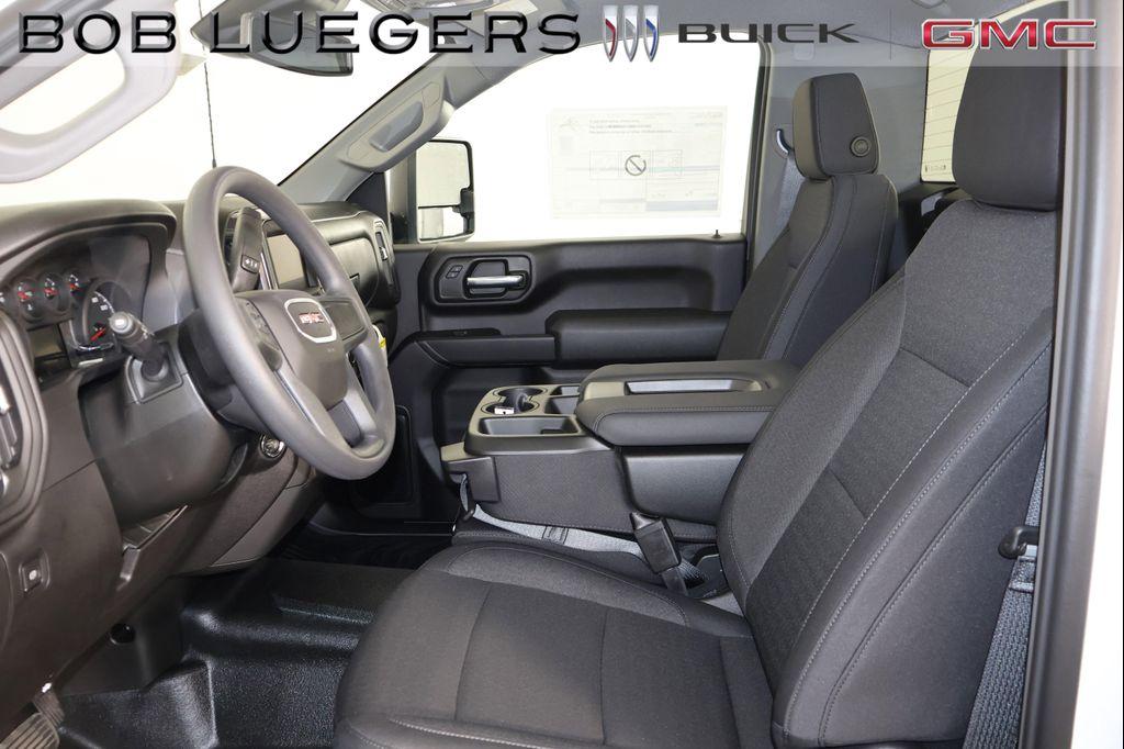 new 2025 GMC Sierra 2500 car, priced at $53,255