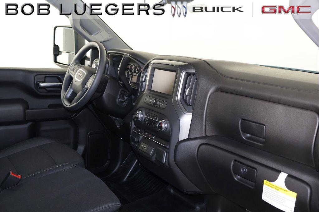 new 2025 GMC Sierra 2500 car, priced at $53,255