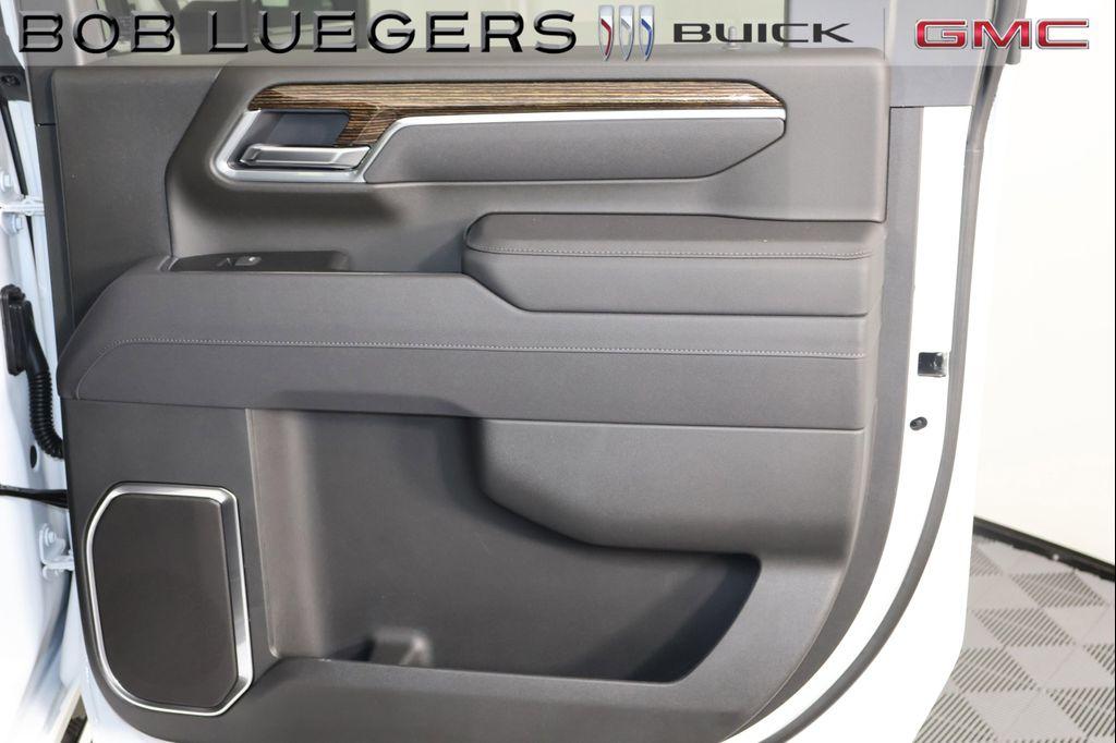 new 2026 GMC Sierra 2500 car, priced at $65,454