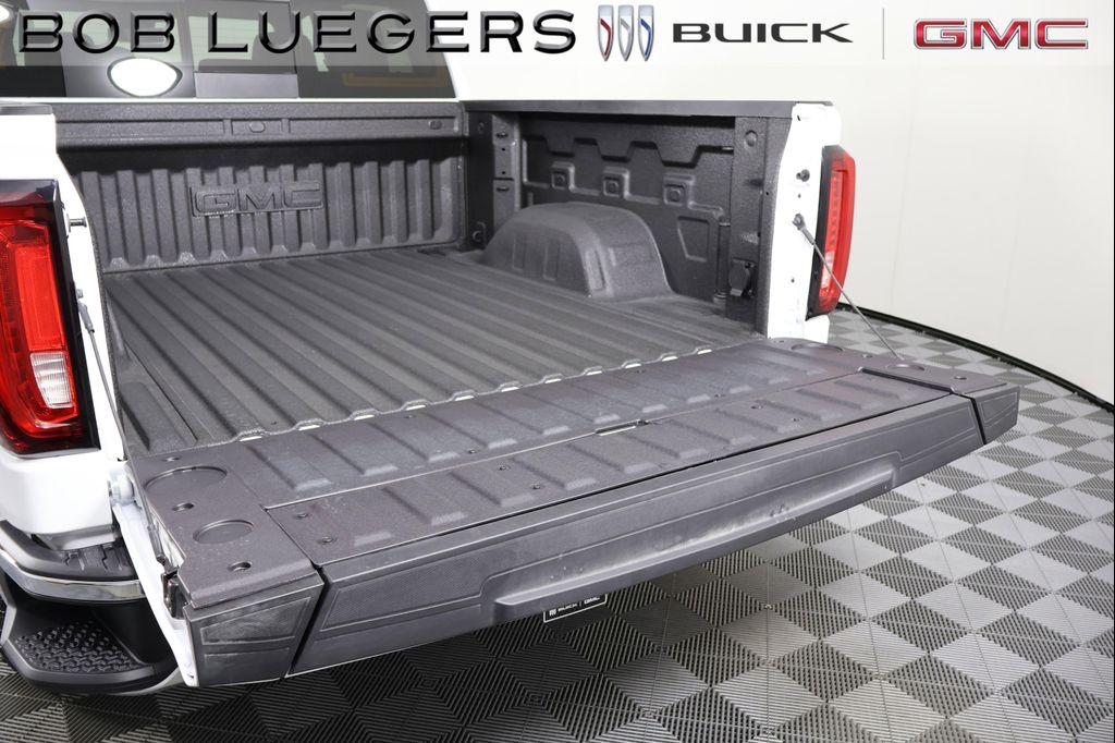 new 2026 GMC Sierra 1500 car, priced at $66,198