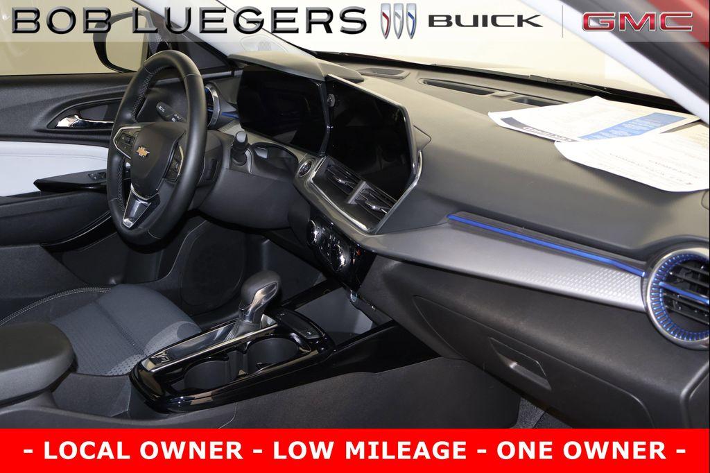 used 2024 Chevrolet Trax car, priced at $22,965