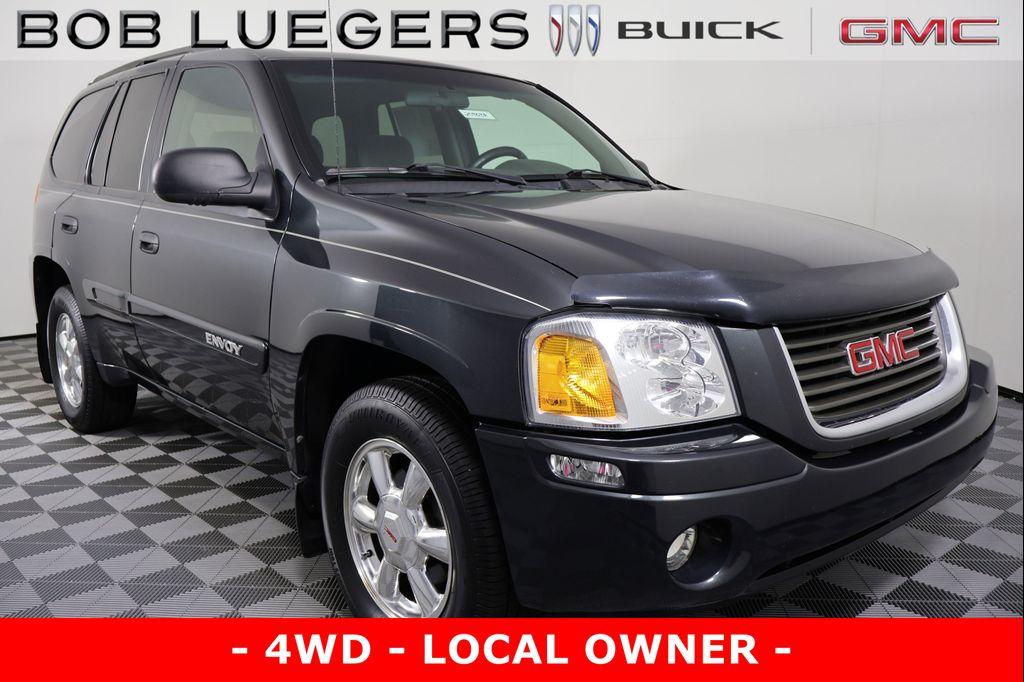 used 2004 GMC Envoy car, priced at $7,988