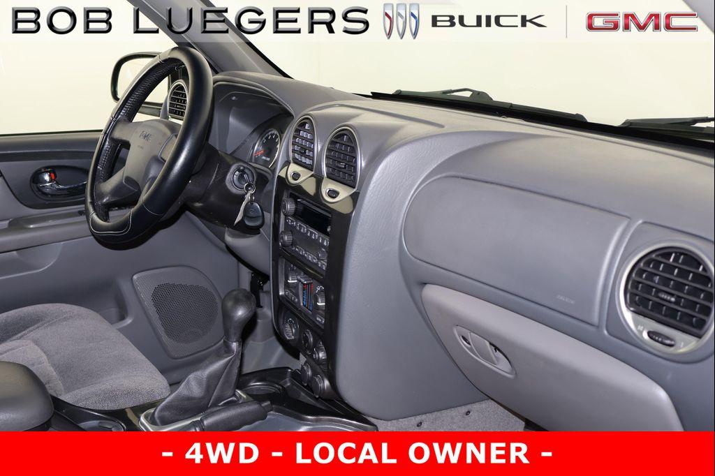 used 2004 GMC Envoy car, priced at $7,988