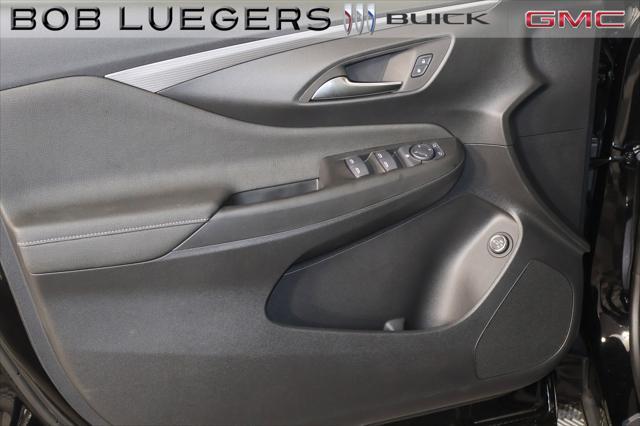 new 2025 Buick Envista car, priced at $30,975