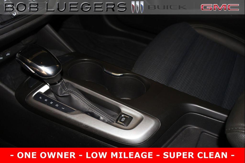 used 2025 Buick Envista car, priced at $23,598