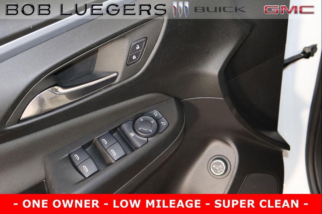 used 2025 Buick Envista car, priced at $23,598