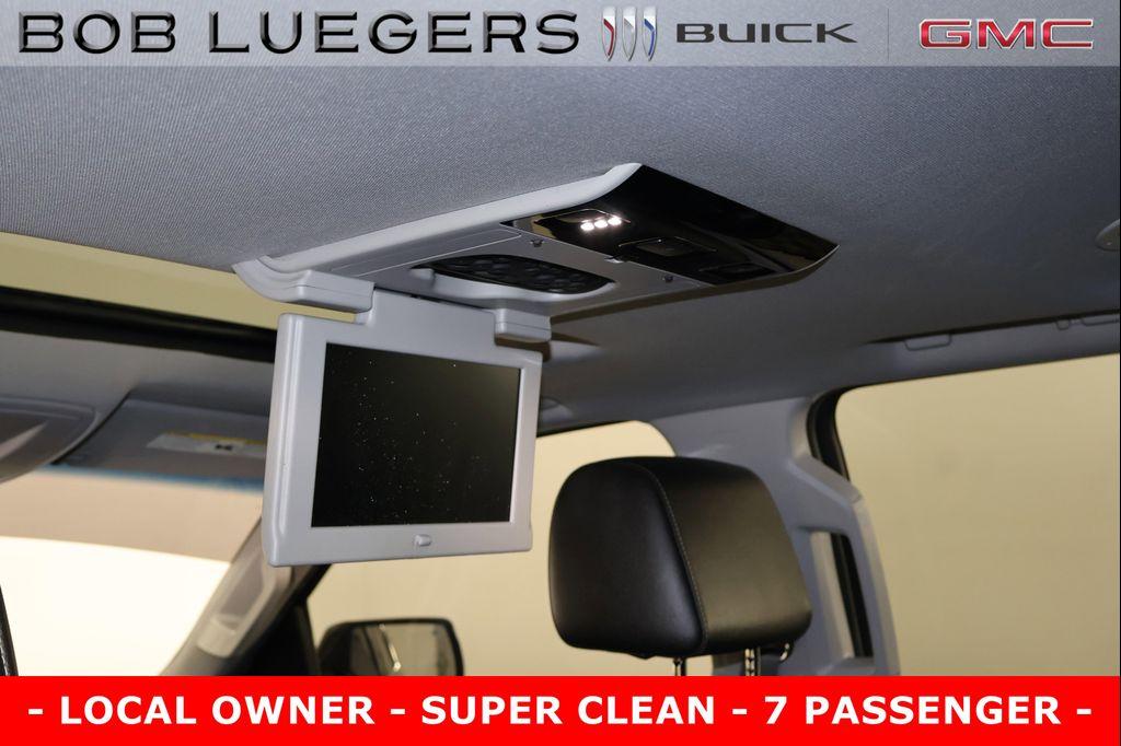 used 2017 GMC Yukon car, priced at $28,989