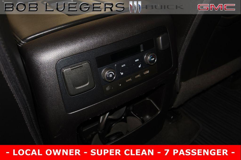 used 2017 GMC Yukon car, priced at $28,989