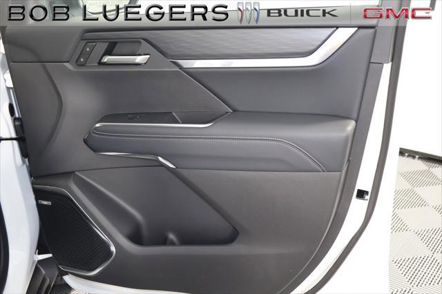 new 2025 GMC Acadia car, priced at $46,812