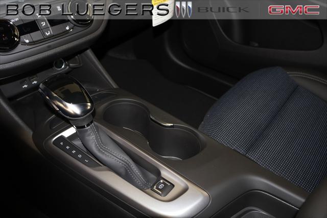 new 2025 Buick Envista car, priced at $26,615