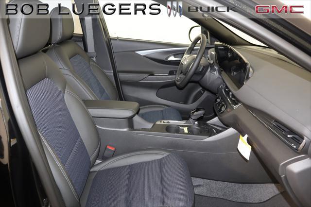 new 2025 Buick Envista car, priced at $26,615