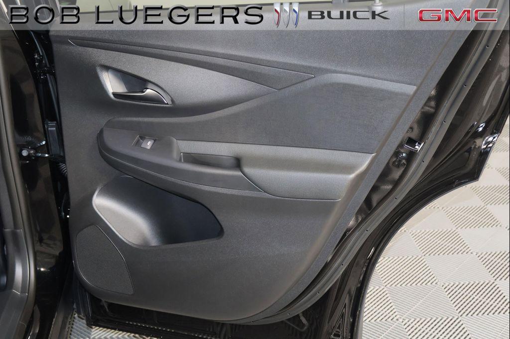 new 2025 Buick Envista car, priced at $25,965