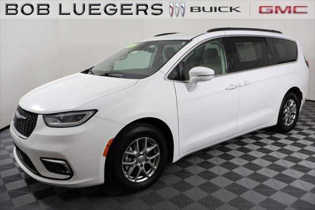 used 2021 Chrysler Pacifica car, priced at $30,988